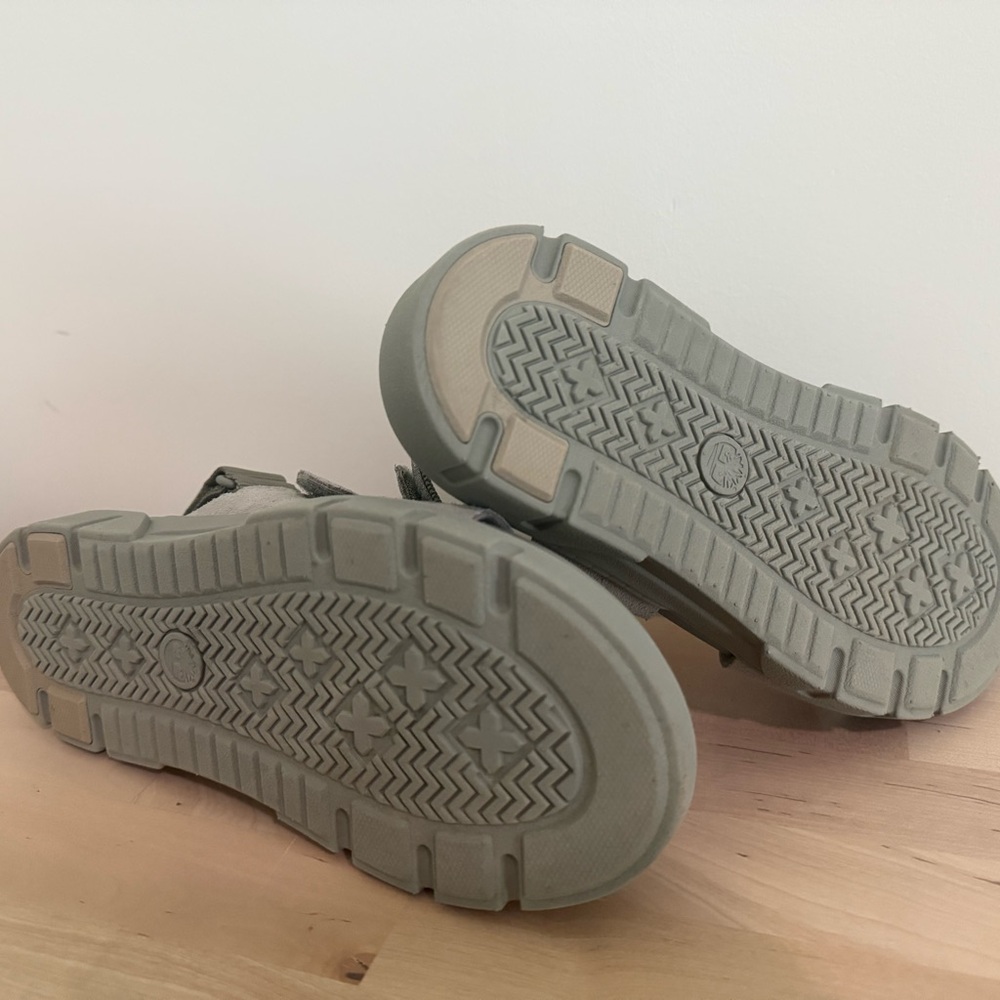 Timberland Gray Women's Sandals - Picture 5 of 5